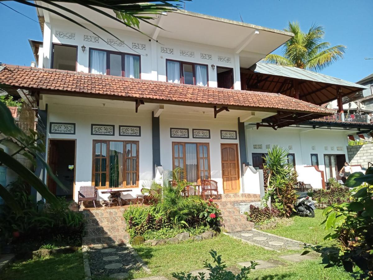 Aris Homestay And Warung Made Мундук Экстерьер фото