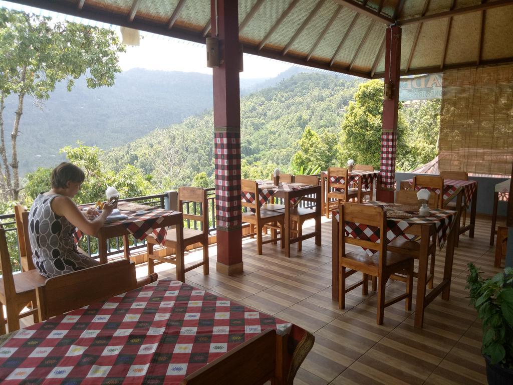 Aris Homestay And Warung Made Мундук Экстерьер фото