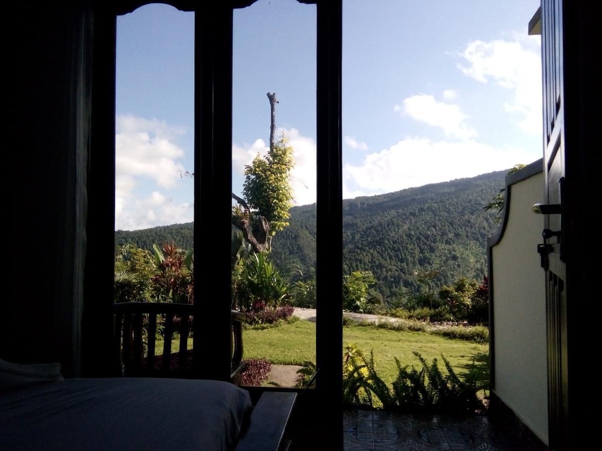 Aris Homestay And Warung Made Мундук Экстерьер фото