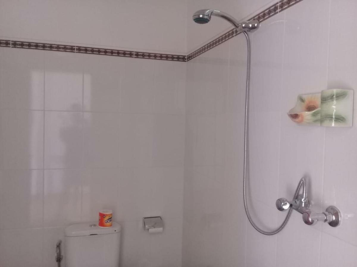 Aris Homestay And Warung Made Мундук Экстерьер фото