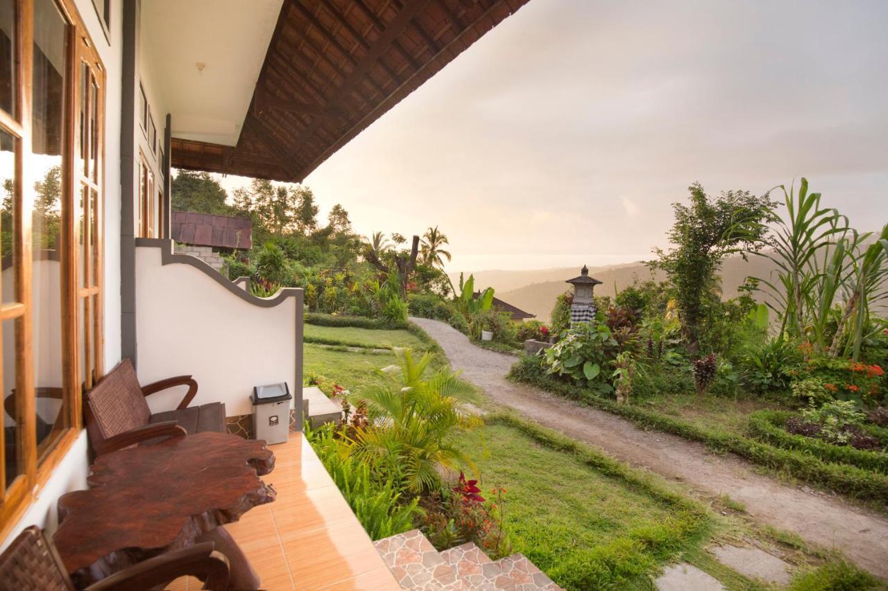 Aris Homestay And Warung Made Мундук Экстерьер фото